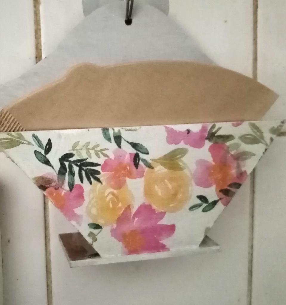 Unieke houten koffiefilterhouder bloemen flowers, Ophalen, Nieuw