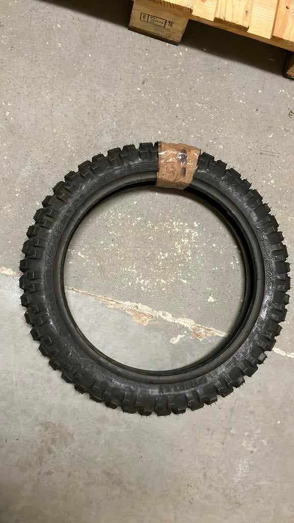Pirelli mt21 rally crossband 110/80-18 nieuw, Ophalen of Verzenden, Nieuw