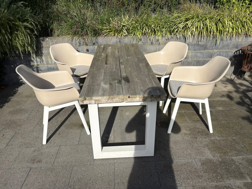 Luxe design Tuintafel met 4 tuistoelen merk Life, Tuin en Terras, Ophalen, 4 zitplaatsen, Teakhout, Zo goed als nieuw