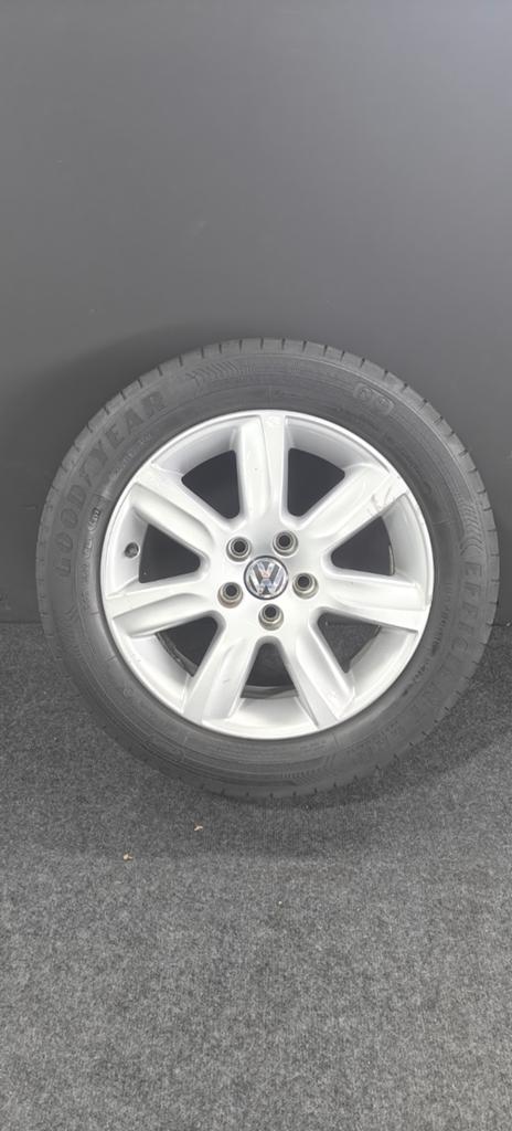 Gebruikte Volkswagen Polo 6R velgen met Zomerbanden, Auto-onderdelen, Banden en Velgen, Ophalen, Gebruikt, 15 inch, Banden en Velgen