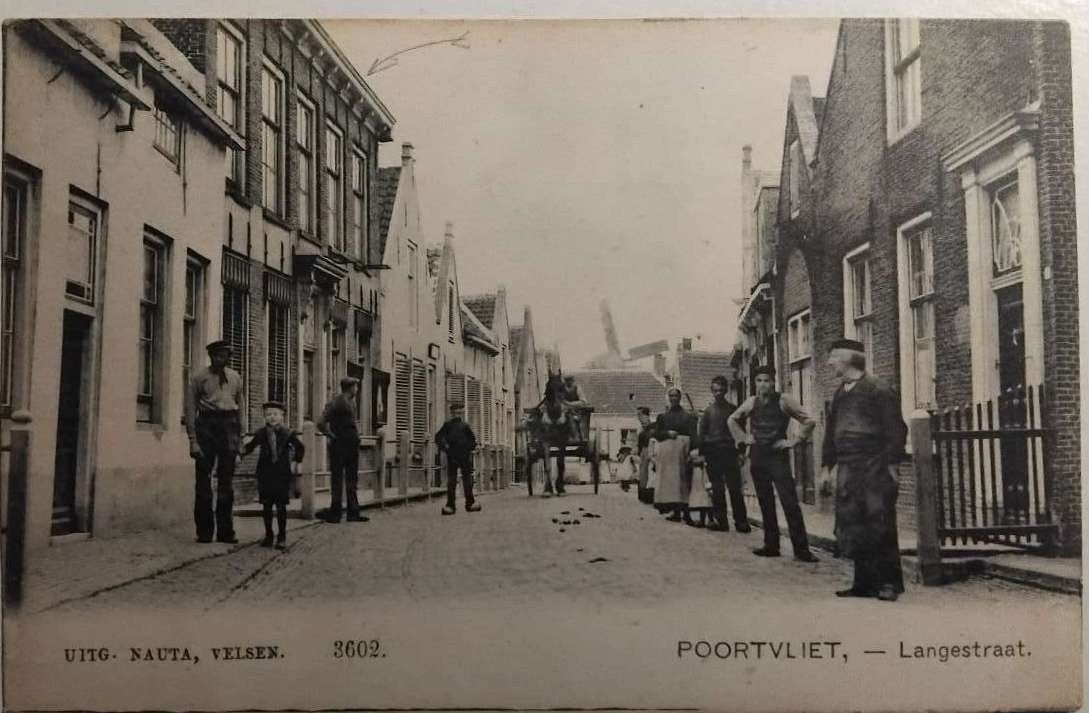 Poortvliet Tholen (Zeeland) Langestraat c. 1905, Verzamelen, Ophalen of Verzenden, Voor 1920, Ongelopen, Zeeland