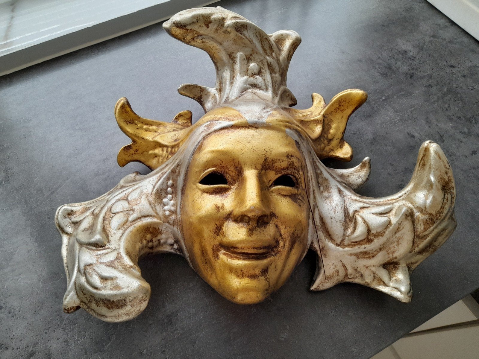 wanddecoratie venetiaans masker goud/zilver, Ophalen, 48 cm, Composieten, 46 cm
