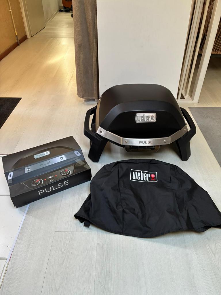 Weber Pulse 2000 Elektrische barbecue black, Tuin en Terras, Elektrische barbecues, Ophalen, Nieuw