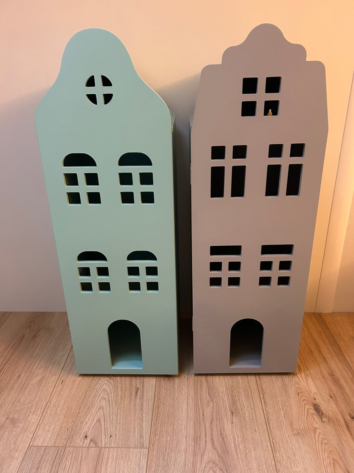 HEMA houten gracht huisje / poppenhuis, Ophalen, Zo goed als nieuw, Poppenhuis