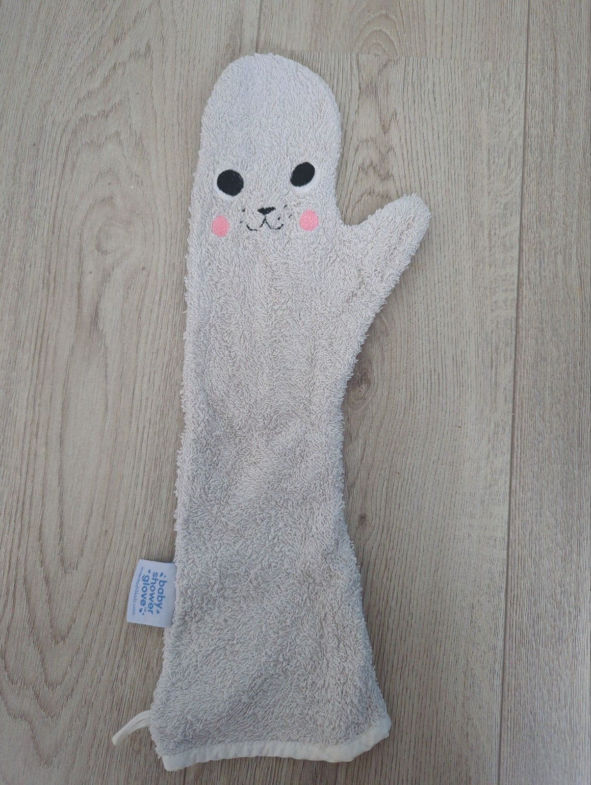Zachte douchehandschoen voor baby's - baby shower glove, Kinderen en Baby's, Badjes en Verzorging, Ophalen of Verzenden, Zo goed als nieuw