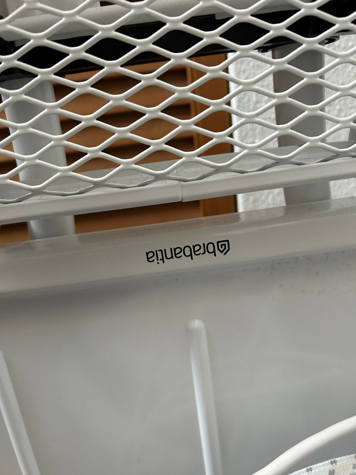 Brabantia Strijkplankhouder - Wit, Metaal, Ophalen, Zo goed als nieuw