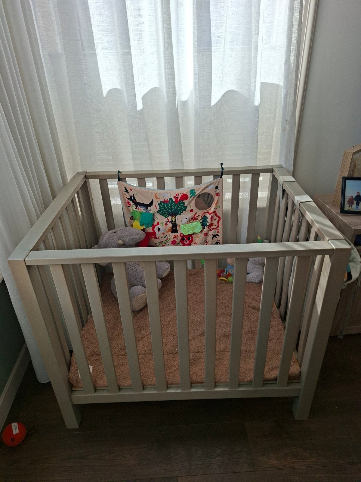 Houten speelbox -, Kinderen en Baby's, Ophalen of Verzenden, Gebruikt, In hoogte verstelbaar