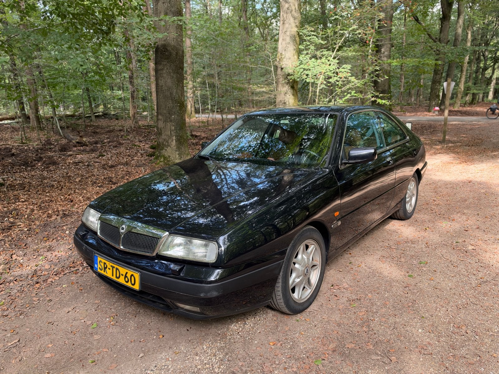 Lancia Kappa 2.4 Coupe 1998 Zwart, Auto's, Voorwielaandrijving, Kappa, Elektrische ramen, Zwart