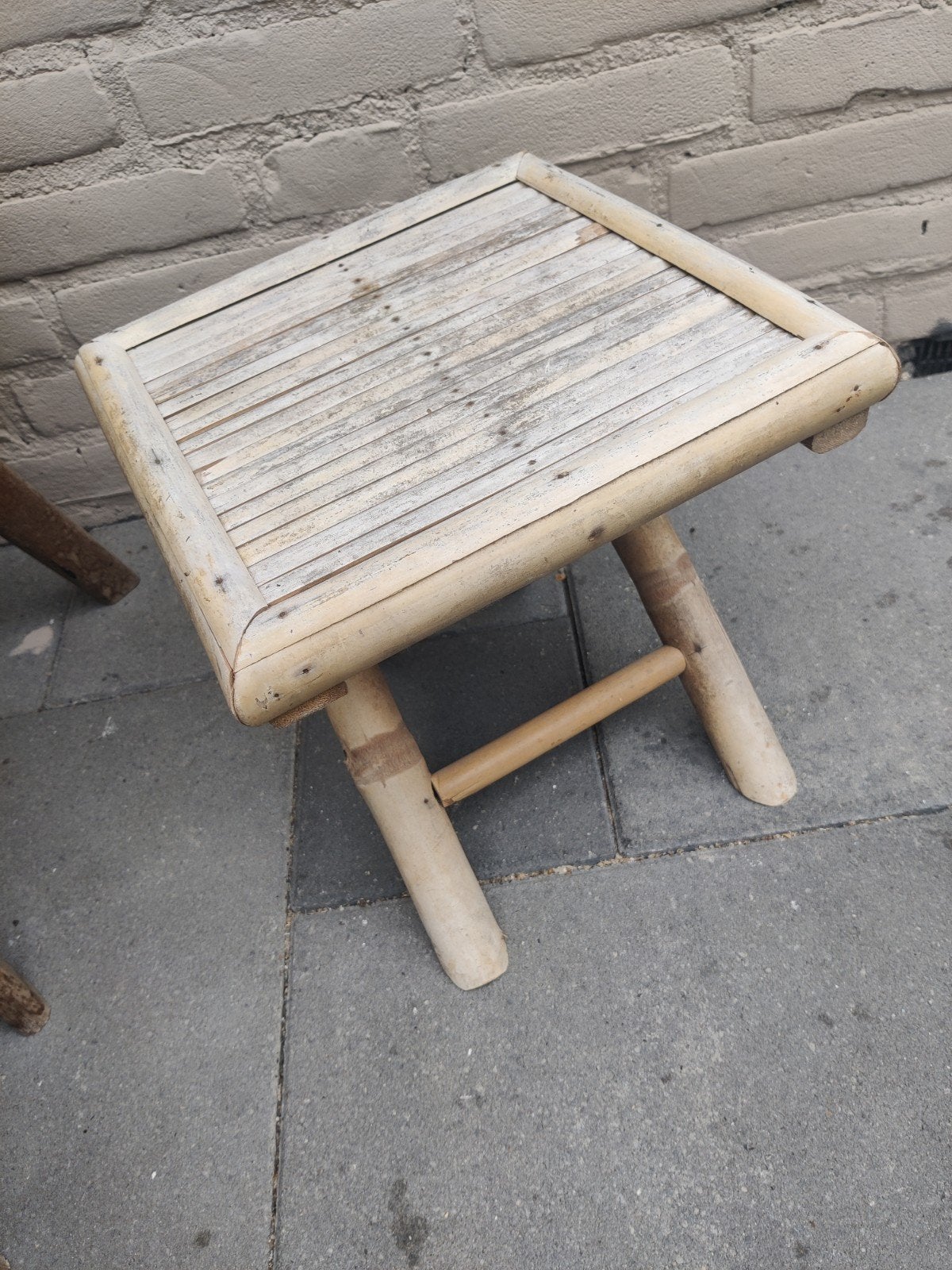 oud bamboe rotan krukje inklapbaar, Huis en Inrichting, Ophalen of Verzenden, Hout