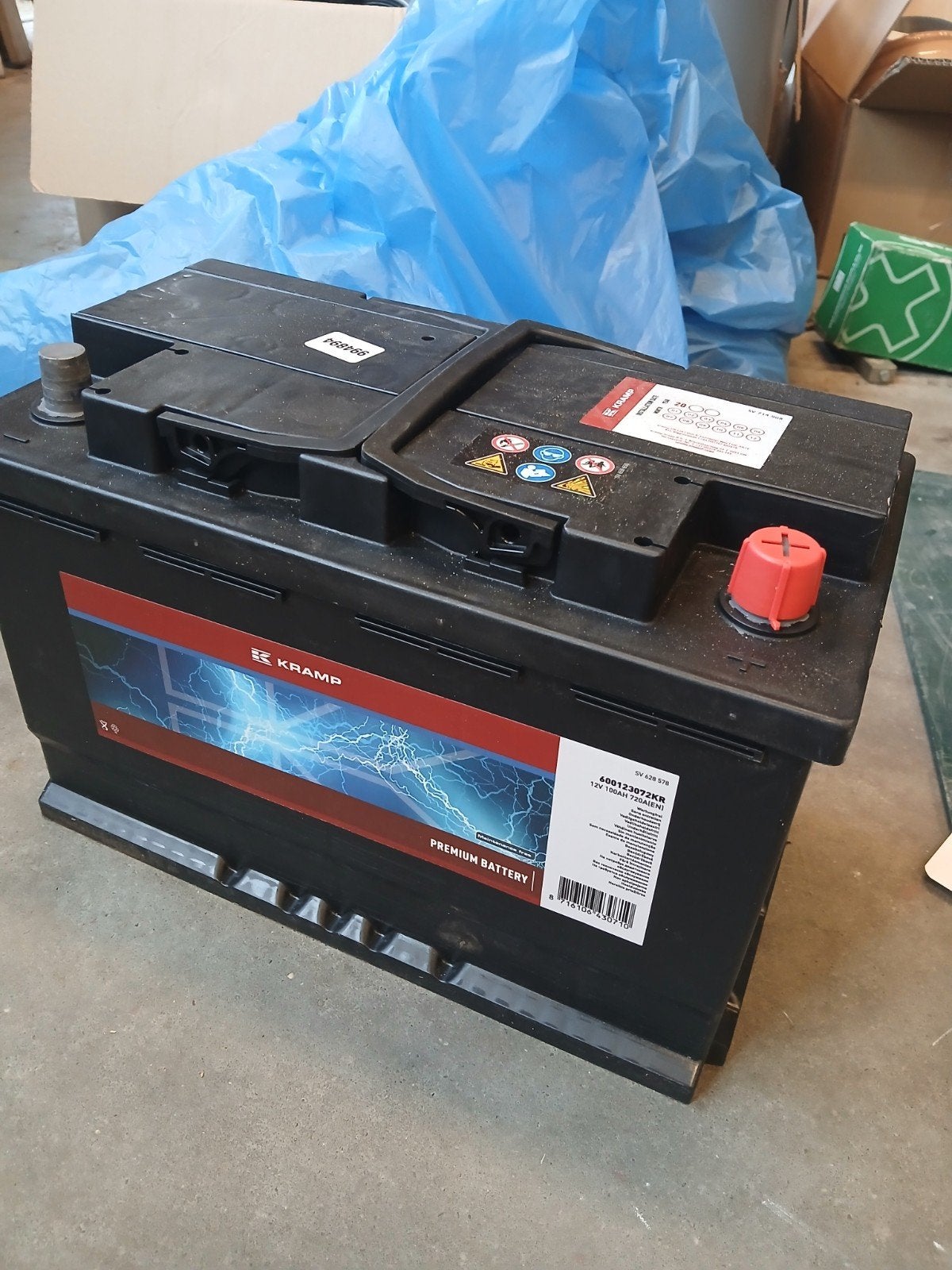 Nieuwe Kramp Premium Accu 12V 100Ah 720A(EN), Ophalen, Gebruikt, Universele onderdelen