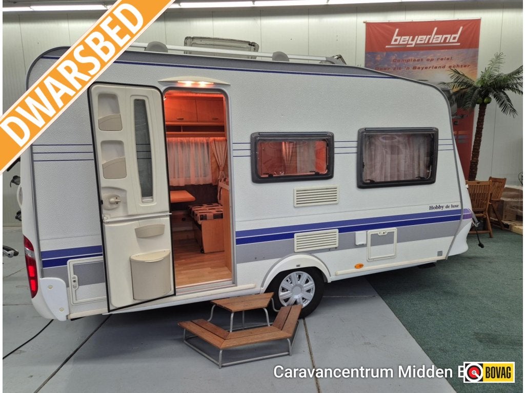 Hobby De Luxe 400 SF 2008 VOORTENT, Hobby, Bedrijf, Treinzit, 750 - 1000 kg