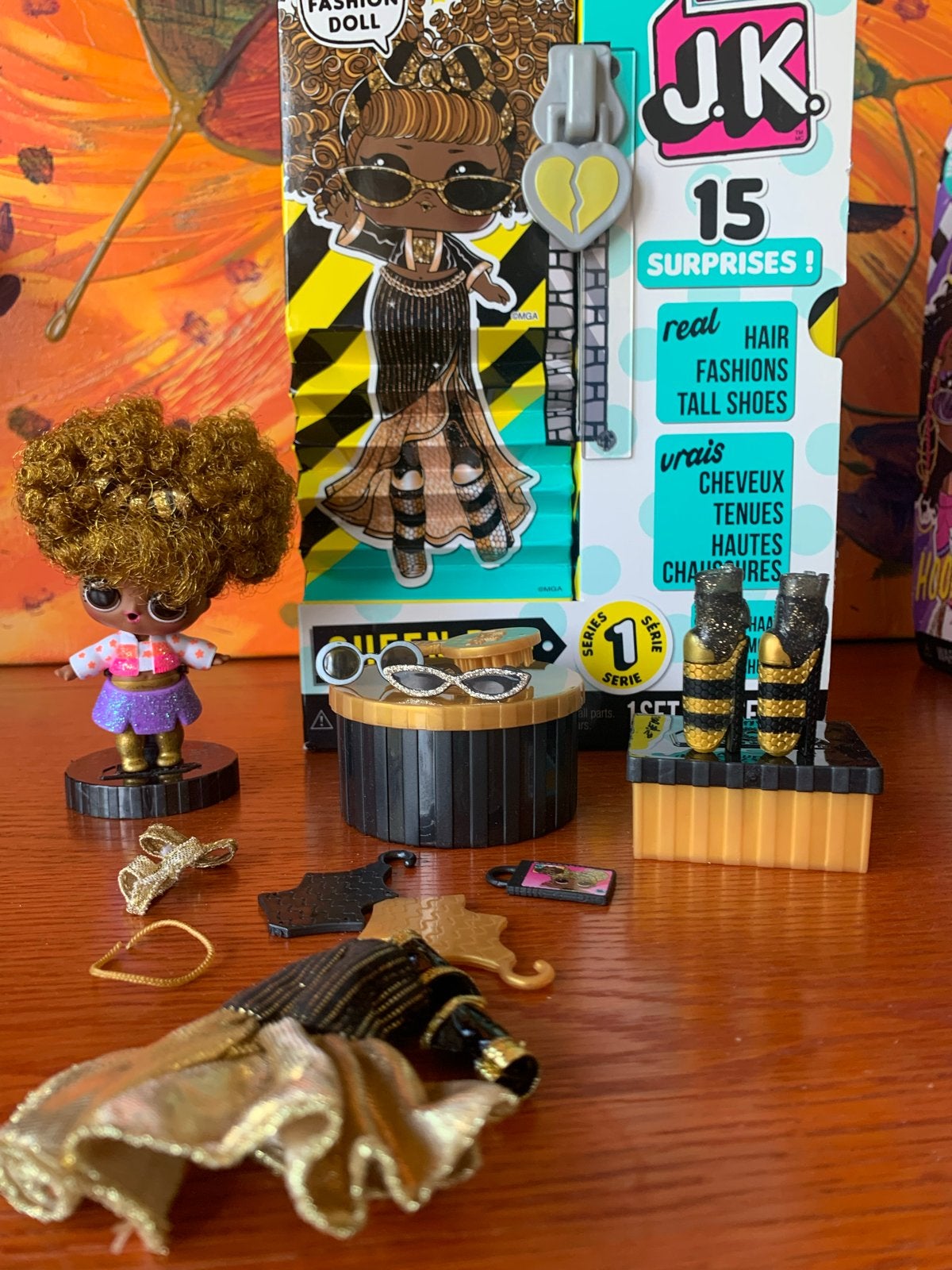 LOL Surprise J.K. Mini Fashion Doll Queen B met accessoires, Ophalen of Verzenden, Zo goed als nieuw, Overige typen