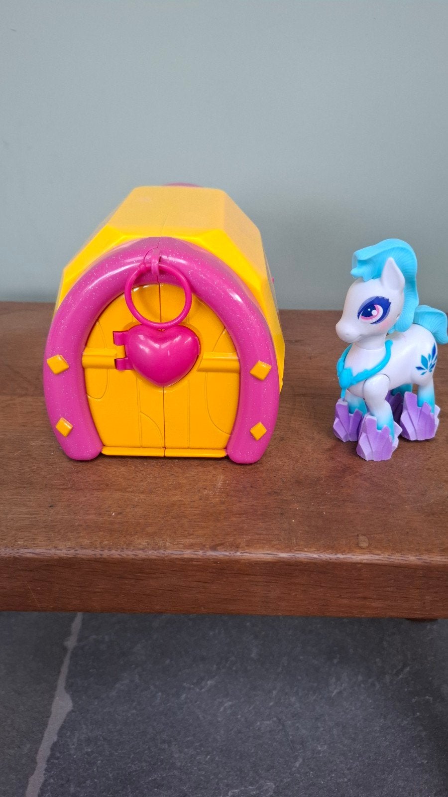 My little pony's Ekinia, Ophalen of Verzenden, Gebruikt