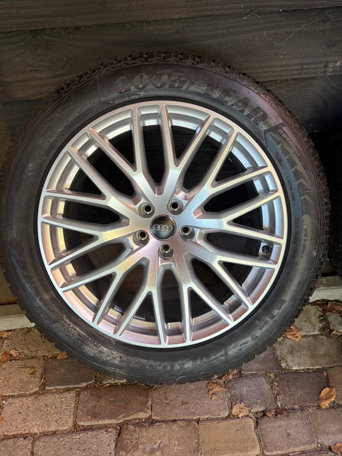 Erg mooie originele Audi velgen 20 inch nieuwe winterbanden., Ophalen, 255 mm, Banden en Velgen, Nieuw