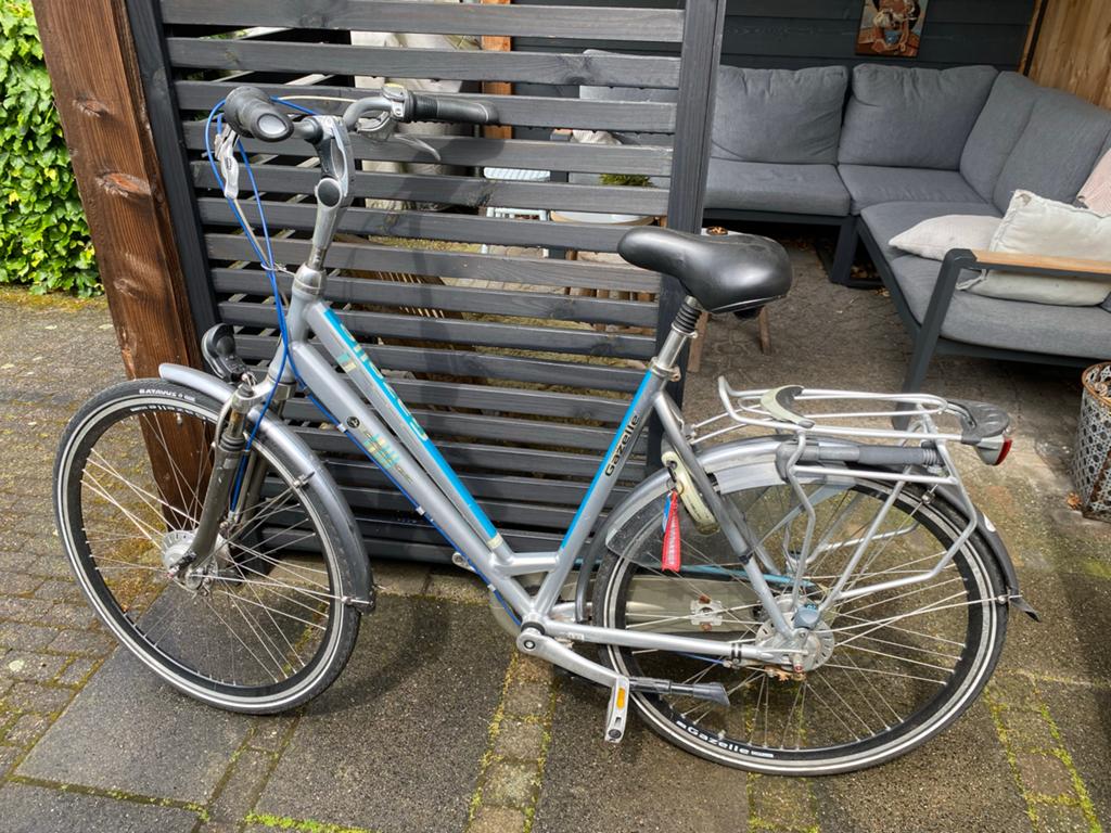 Gazelle fiets, framemaat 57cm, Fietsen en Brommers, Fietsen | Dames | Damesfietsen, Ophalen, Gebruikt, Versnellingen, 56 cm of meer