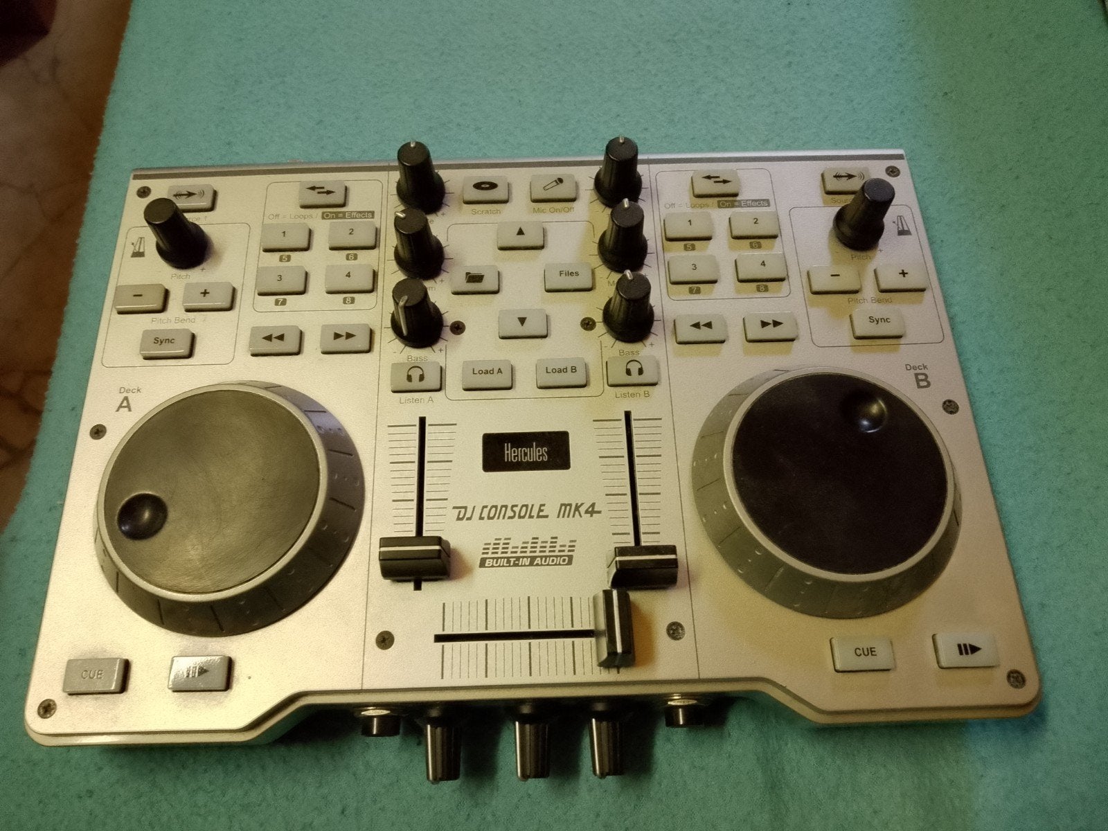 Hercules DJ Console Mk4, Ophalen of Verzenden, Gebruikt, Dj-set, Overige merken