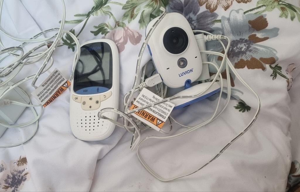 Luvion Easy Babyfoon met camera en terugspreekfunctie, Ophalen