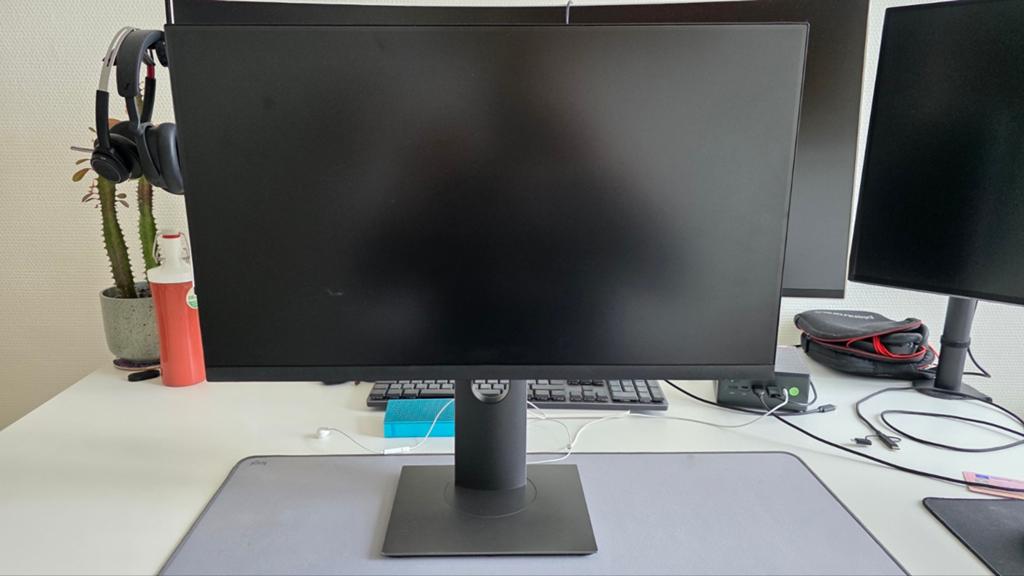 Dell P2422HE USB-C Monitor - Zo goed als nieuw, Computers en Software, Monitoren, IPS, Full HD, Ophalen of Verzenden, Zo goed als nieuw