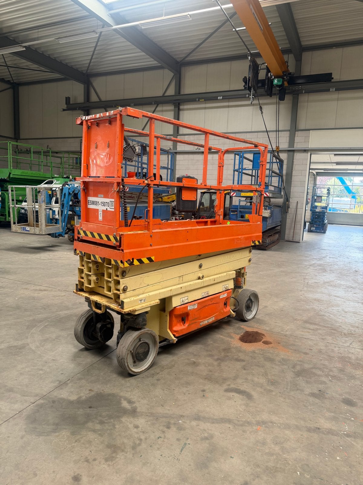 JLG 2032ES Schaarhoogwerker - Elektrisch, Ophalen