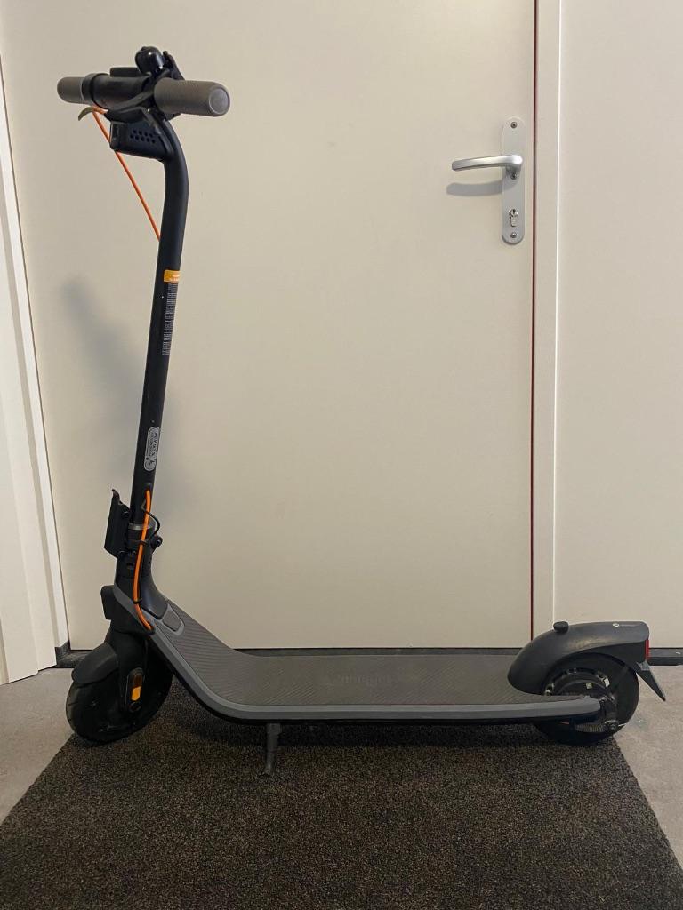 Electrische step SEGWAY Ninebot, Fietsen en Brommers, Steps, Ophalen, Zo goed als nieuw, Elektrische step (E-scooter), Segway Ninebot