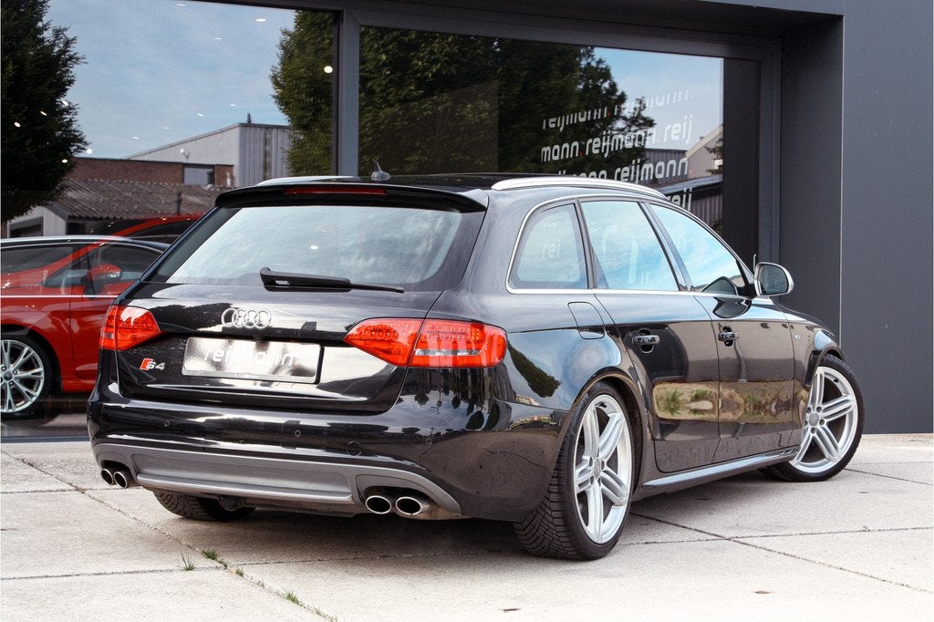 Audi S4 Avant 3.0 TFSI V6 Qauttro | NL Auto | 19" Peelers |, Auto's, Audi, Automaat, Euro 5, Huisgarantie, 2995 cc