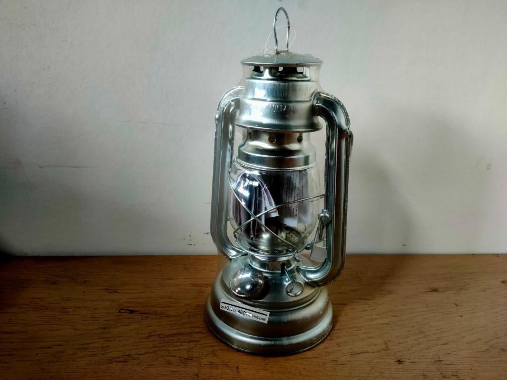 Stormlantaarn / olielamp verzinkt 25cm hoog, Nieuw, Ophalen of Verzenden, /, /