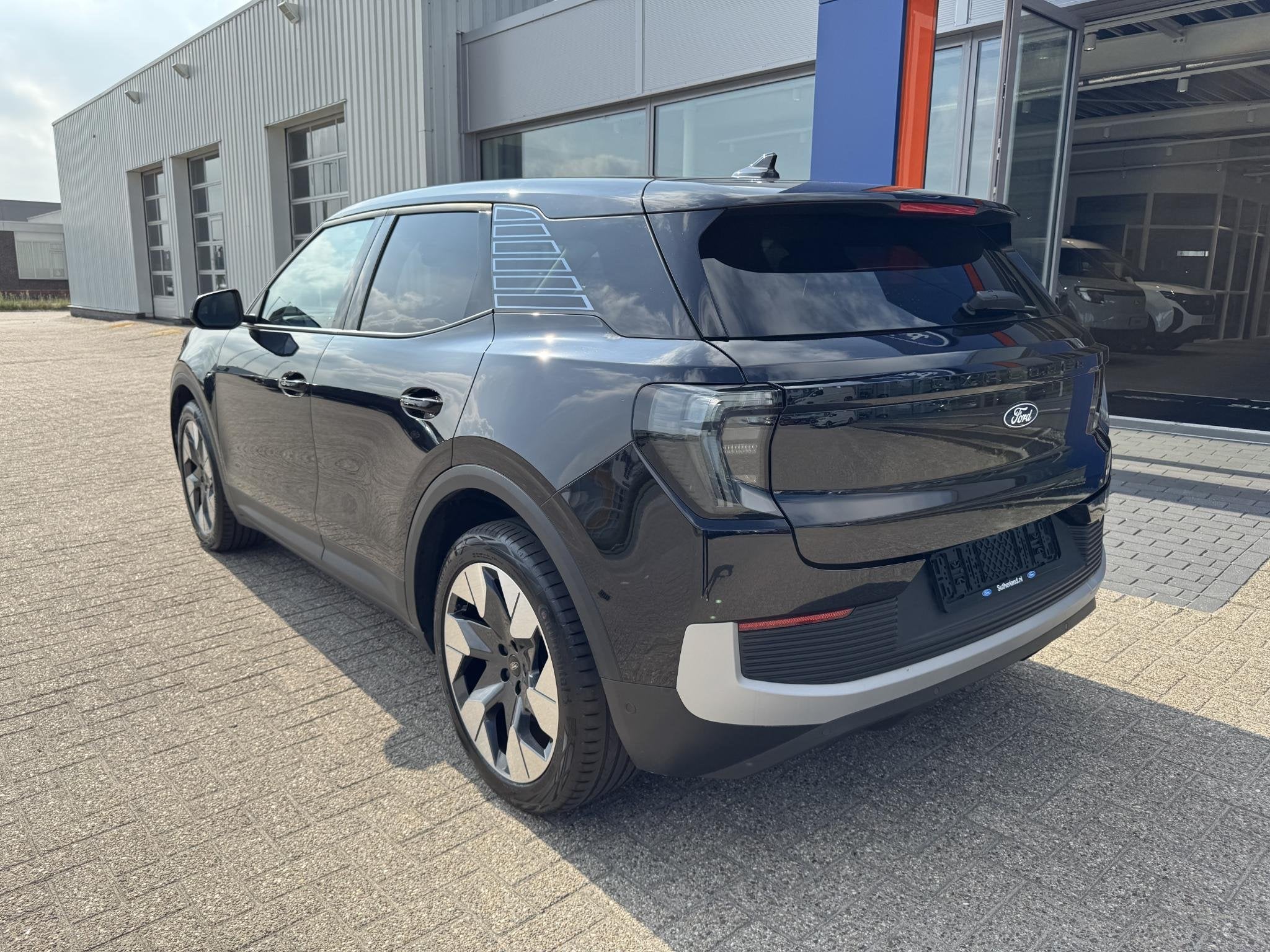Ford Explorer Premium Extended Range AWD 79 kWh 11.000 KM |, Auto's, Automaat, Zwart, Vierwielaandrijving, SUV of Terreinwagen