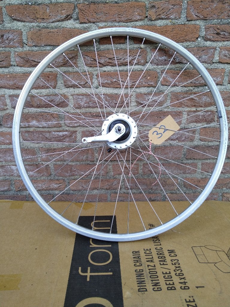 Achterwiel Nexus 8 Terugtrap en velgrem rem €100,-, Elektrische fiets, Gebruikt, Ophalen of Verzenden, Volgt