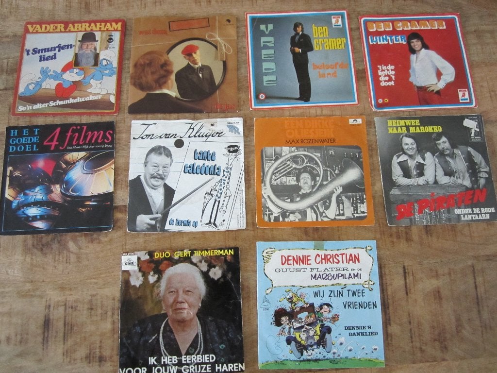 10 singles van Nederlandse artiesten in het Nederlands, 7 inch, Ophalen of Verzenden, Zo goed als nieuw, Overige typen