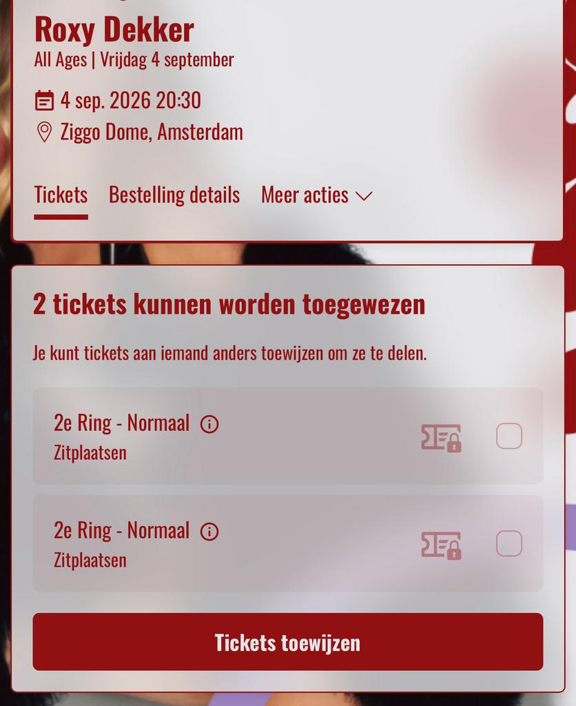 Roxy dekker tickets!, Twee personen, April