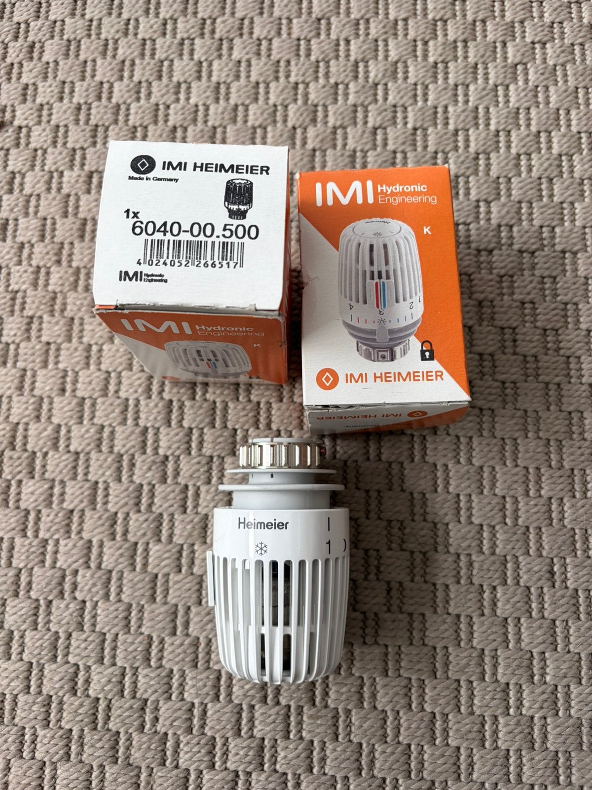 2x nieuwe IMI Heimeier thermostaatknoppen K M30  1,5, Ophalen, Zo goed als nieuw