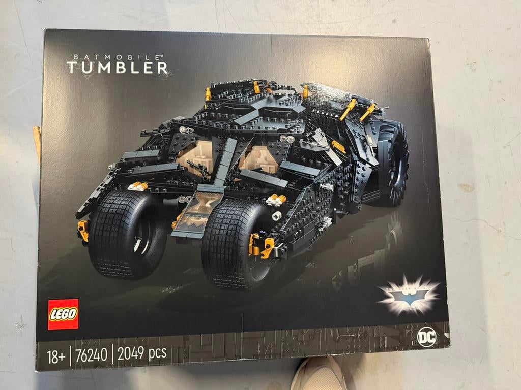 LEGO DC Batmobile Tumbler, Kinderen en Baby's, Speelgoed | Duplo en Lego, Ophalen, Overige thema's, Lego, Nieuw