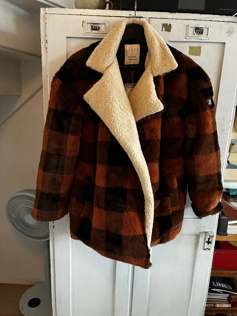 Zachte, warme jas van Looxs - maat 164, Meisje, Looxs Revolution, Nieuw, Ophalen of Verzenden