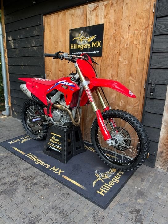 HONDA CRF 250 R (bj 2022), 250 cc, HONDA, Motorrijbewijs A, Bedrijf