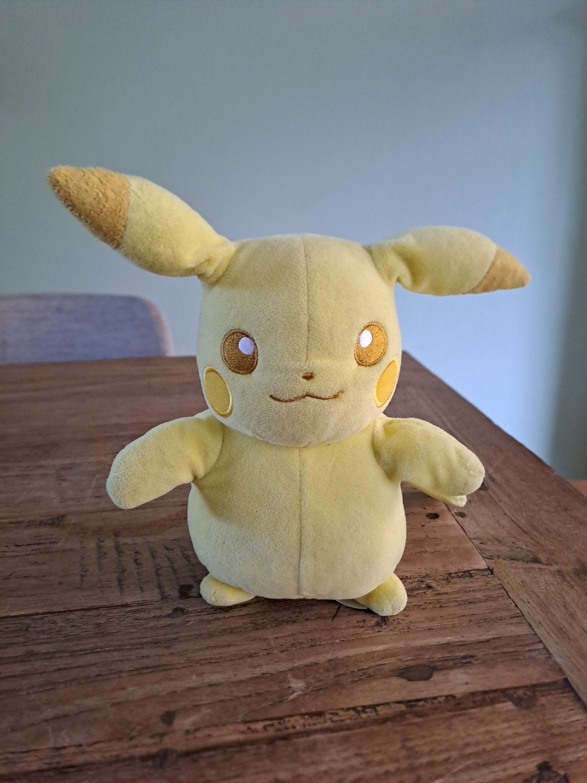 Pokémon Pikachu Knuffel - Zo goed als nieuw, Verzenden