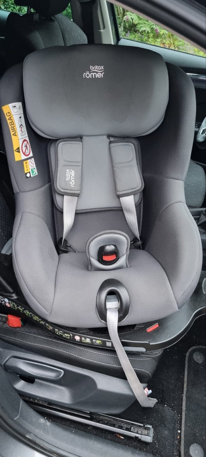 Britax Römer Autostoel Dualfix M i-Size (1-4 jaar), Kinderen en Baby's, Autostoeltjes, Ophalen, Romer, Autogordel of Isofix, Gebruikt