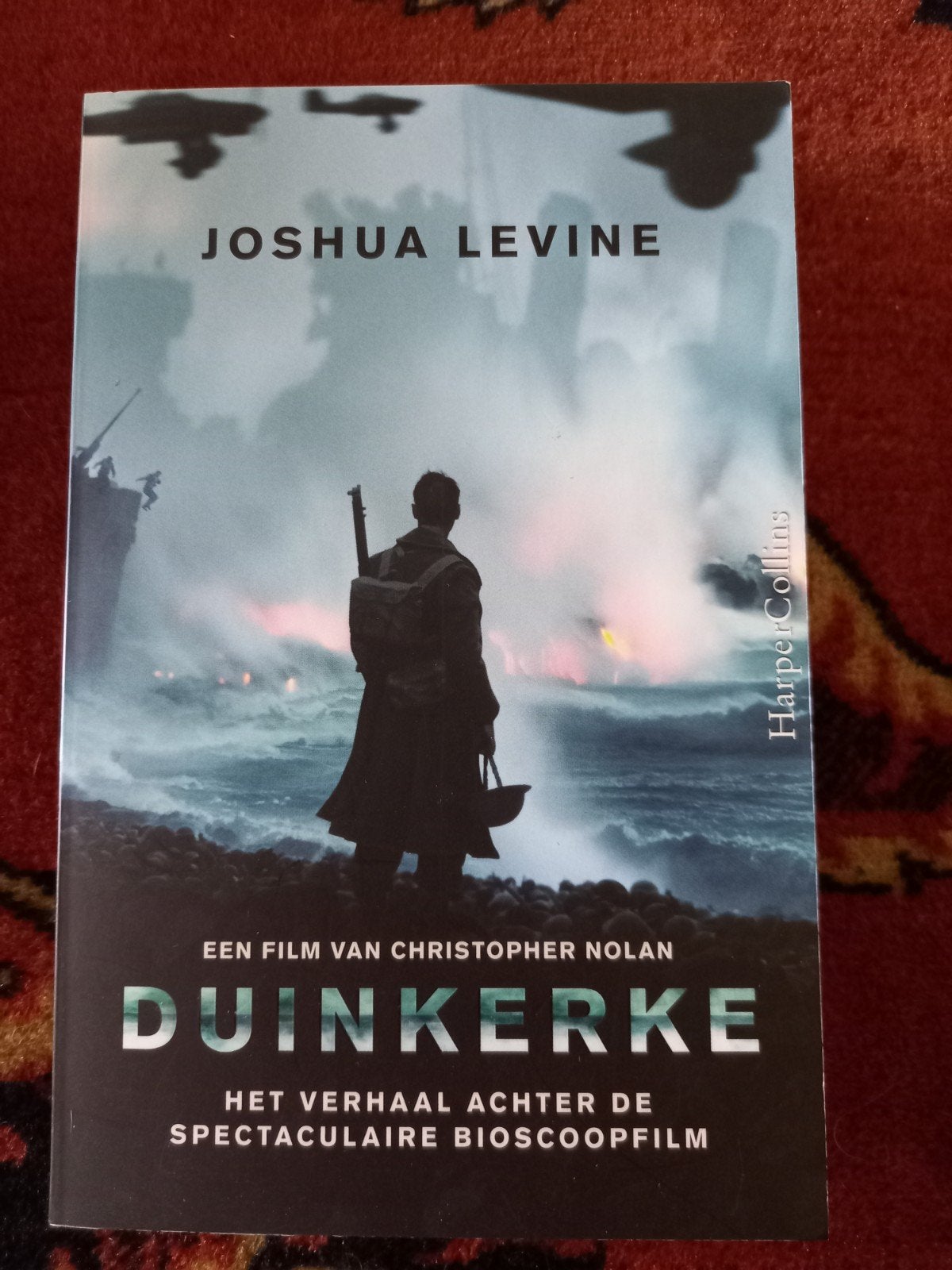 Duinkerke   Het verhaal achter de bioscoopfilm, Tweede Wereldoorlog, Ophalen of Verzenden, Zo goed als nieuw, Algemeen