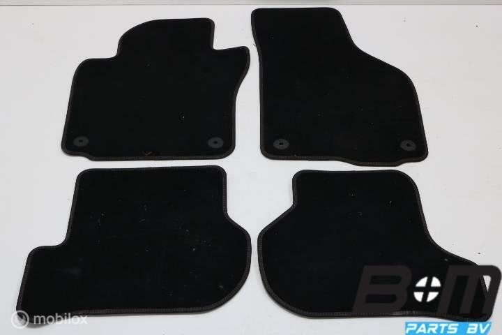 Set originele vloermatten VW Scirocco 1K1863011AD, Gebruikt