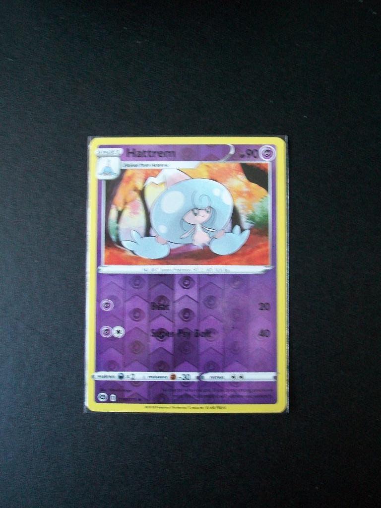 1581. Nieuwe Pokemon Kaart holofoil: HATTREM hp 90 (019/073), Verzenden, Nieuw, Losse kaart, Foil