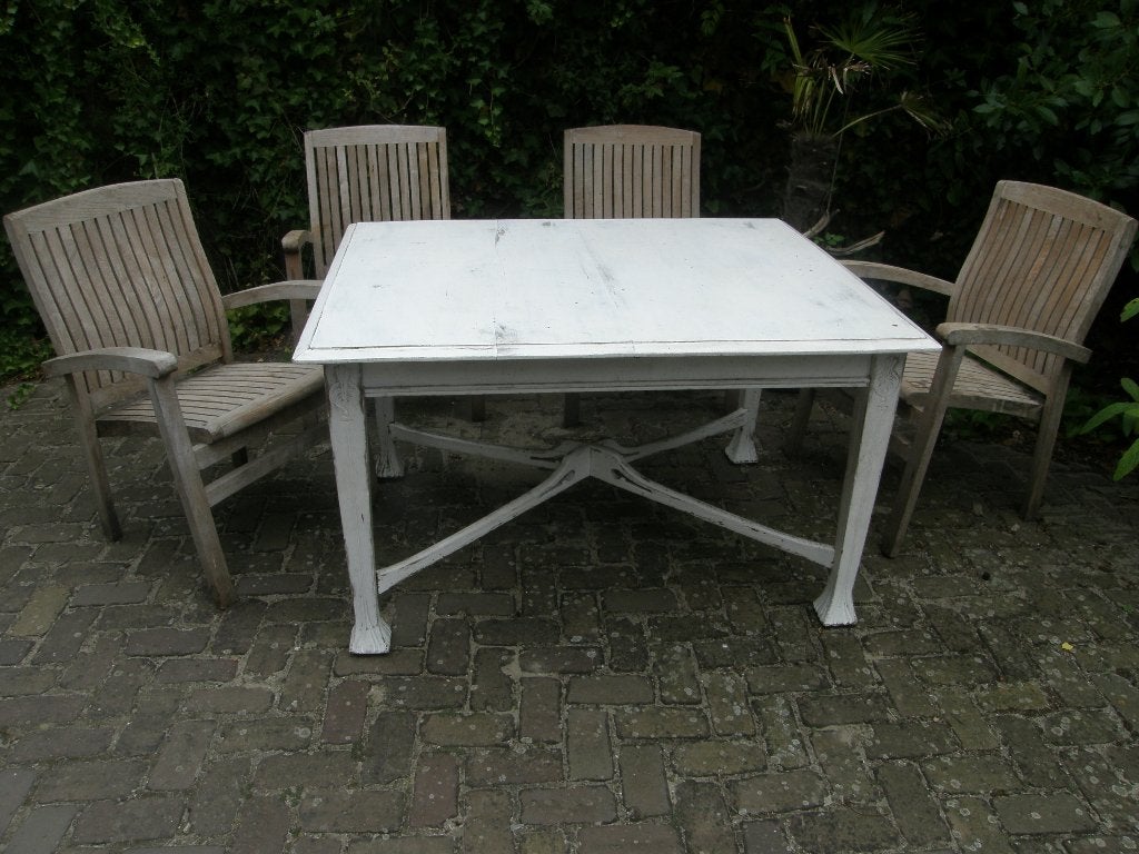 Tafel  Art Novo, Ophalen