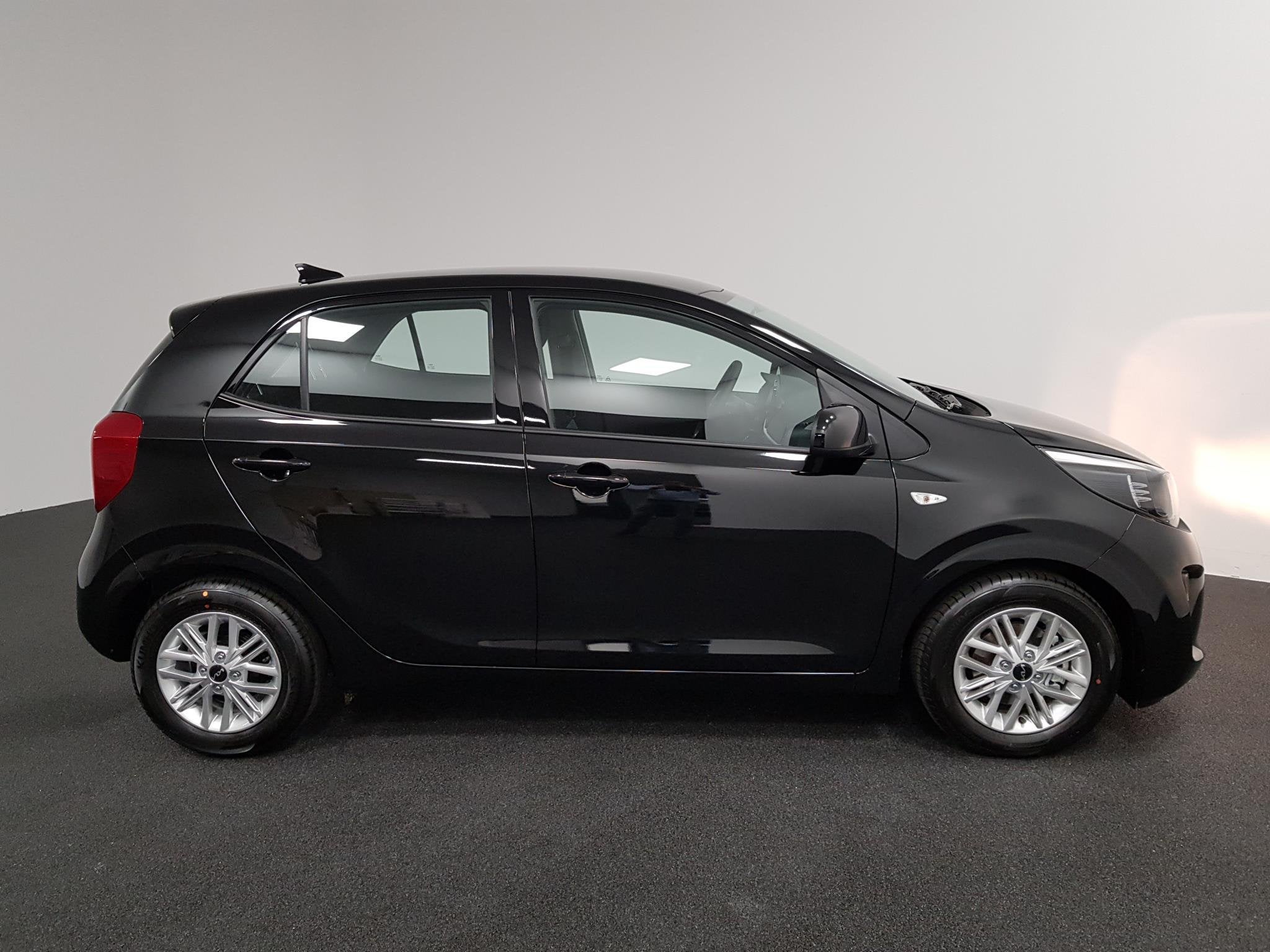 Kia Picanto 1.0 DPi Automaat DynamicLine Navigatie Apple Car, Auto's, Kia, 877 kg, Stof, Gebruikt, 4 stoelen