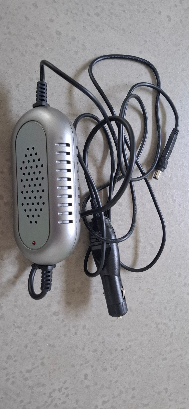 WEC ComOn 12V DC/DC Converter met adapters, Ophalen of Verzenden