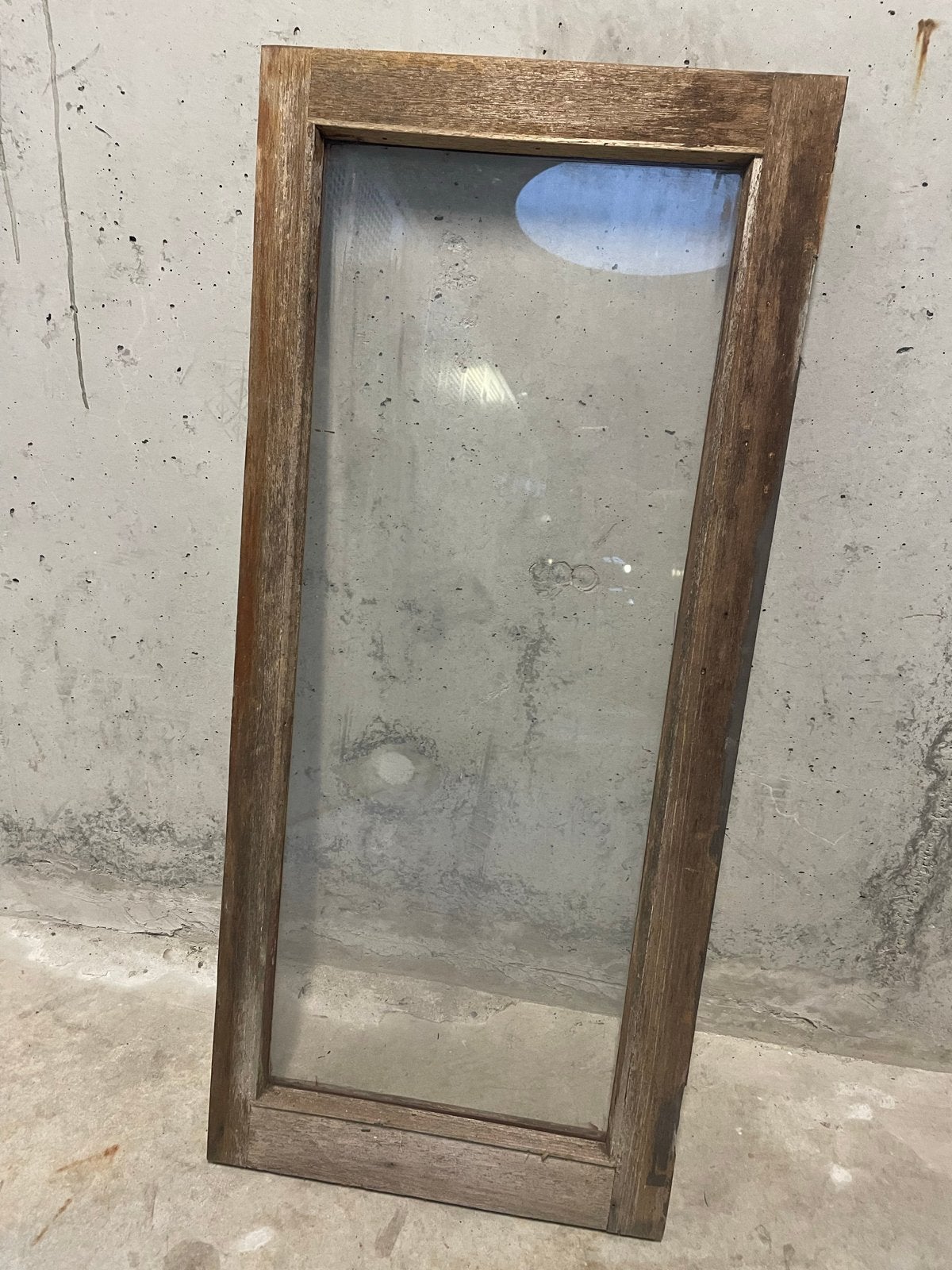 Hardhouten raamkozijn met enkel glas (106x47 cm), Ophalen, Gevelraam of Ruit, Gebruikt, Minder dan 80 cm