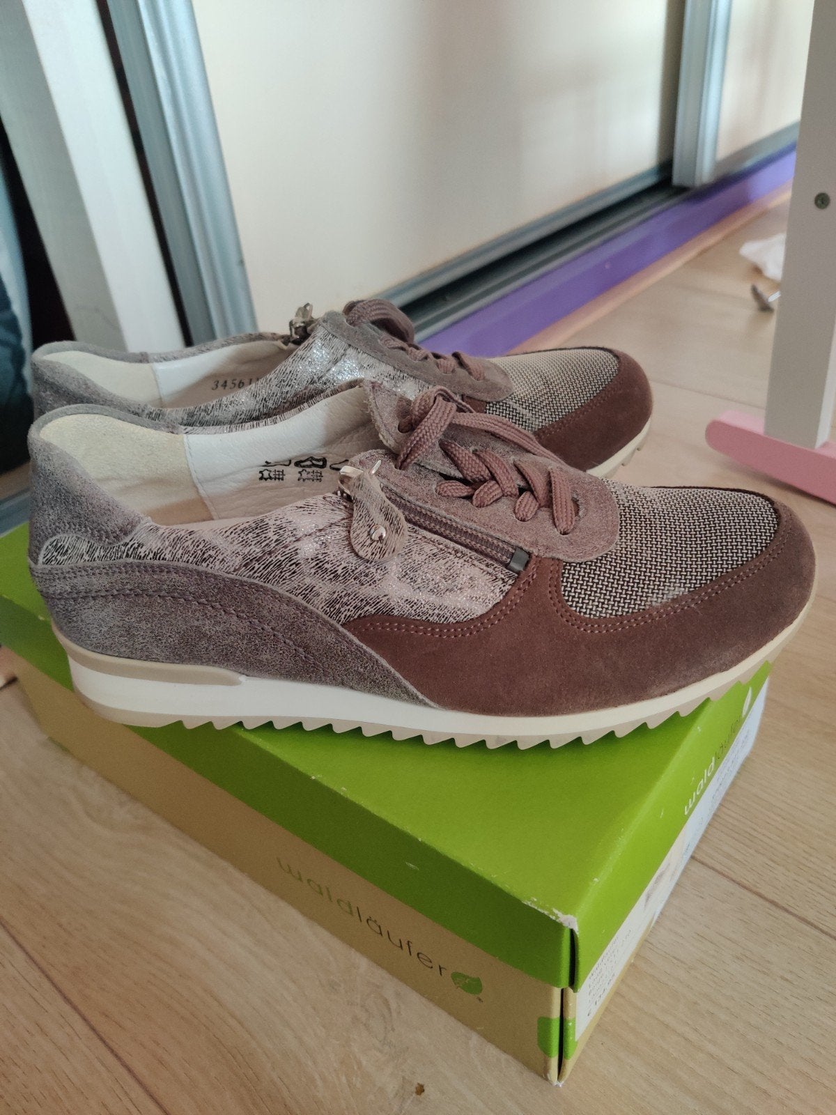 Waldlaufer sneakers zo goed als nieuw maat 37, Kleding | Dames, Ophalen of Verzenden, Bruin, Waldlaufer, Sneakers of Gympen