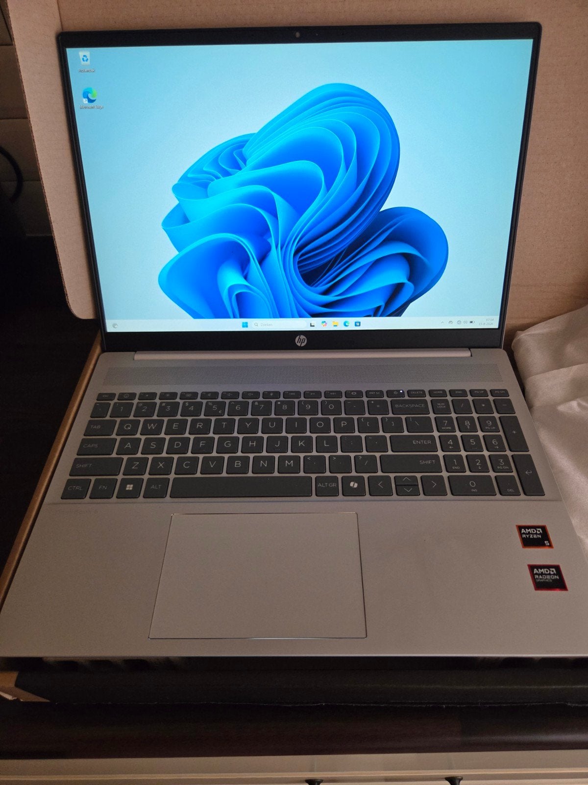 Te Koop HP Omnibook 5 BC 1851ND 16 inch Als Nieuw incl Tas, Computers en Software, Windows Laptops, Ophalen, Met videokaart, AMD Ryzen 5 8540U