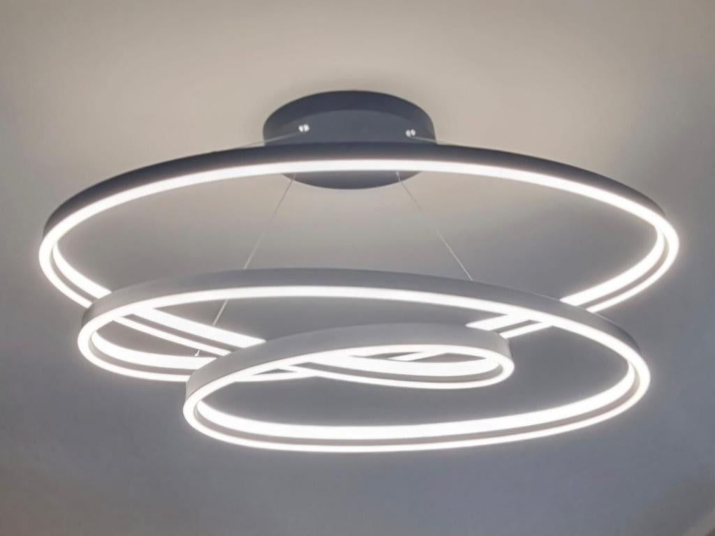 design hanglamp / moderne spiraal kroonluchter, Huis en Inrichting, Ophalen, Gebruikt, Modern