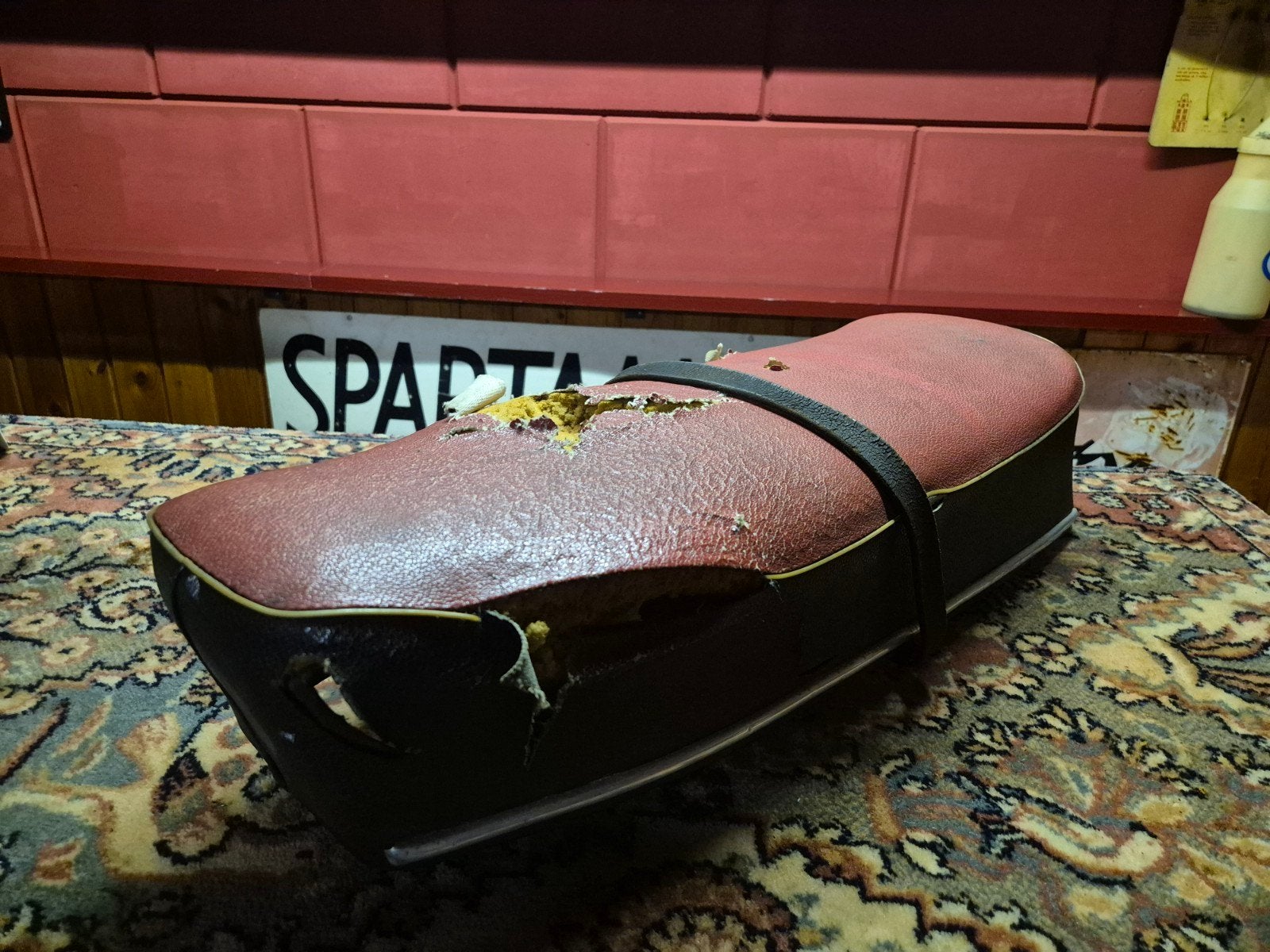 Aangeboden: Denfeld Kreidler zadel / buddyseat Buffeltank, Ophalen of Verzenden