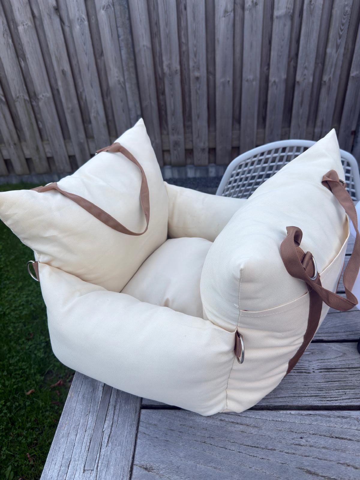 Luxe reisbench, hondenautostoel, hondenreismand, Ophalen of Verzenden, Zo goed als nieuw
