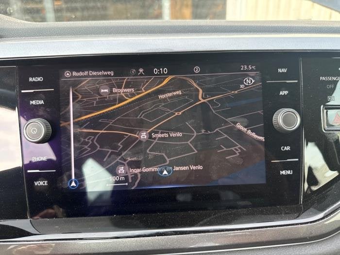 Navigatie Display van een Volkswagen Polo, Gebruikt, -, Volkswagen, -