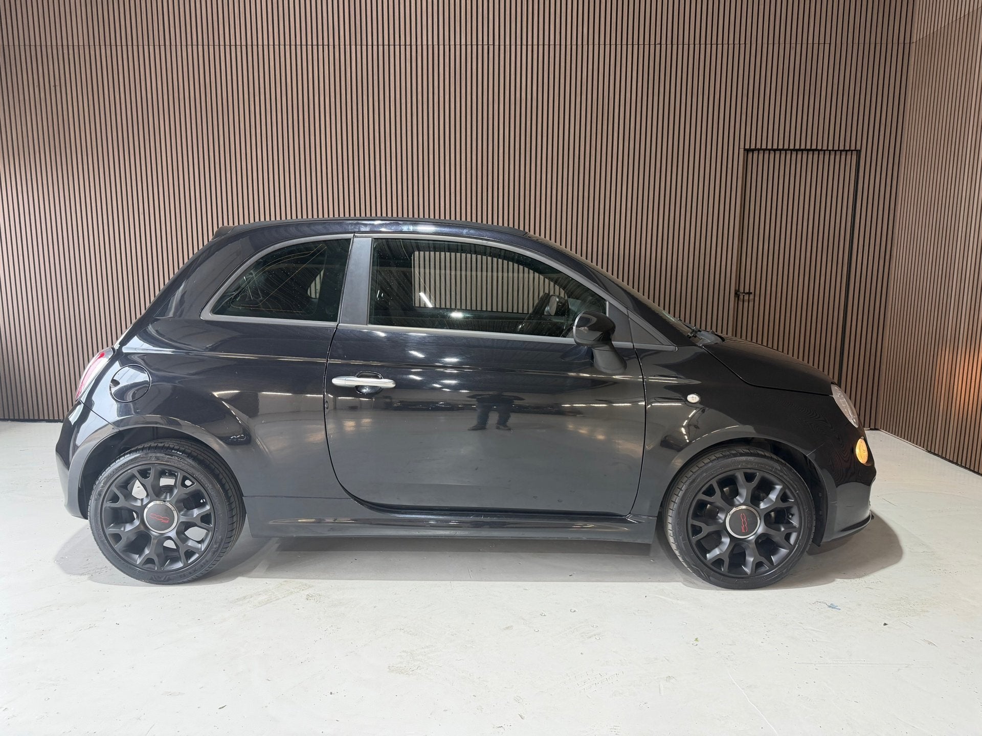 Fiat 500 C 0.9 TwinAir Lounge/Sport, 86 pk, Gebruikt, Cabriolet, Zwart